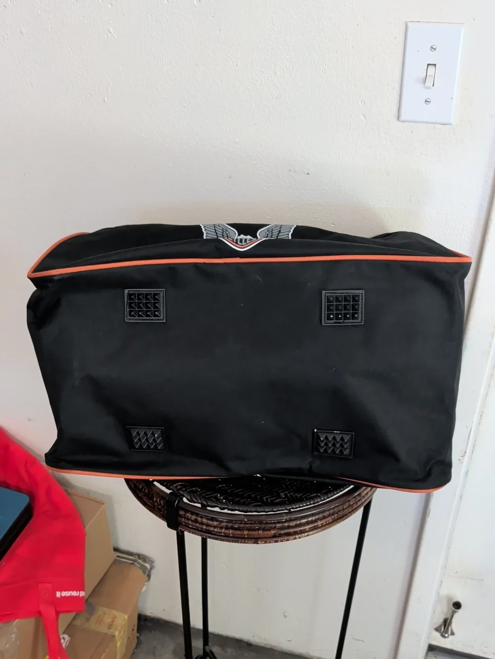 HARLEY DAVIDSON MOTORCYCLES LIGHTWEIGHT LOGO TRAVEL CARRY BAG SIZE MEDIUM